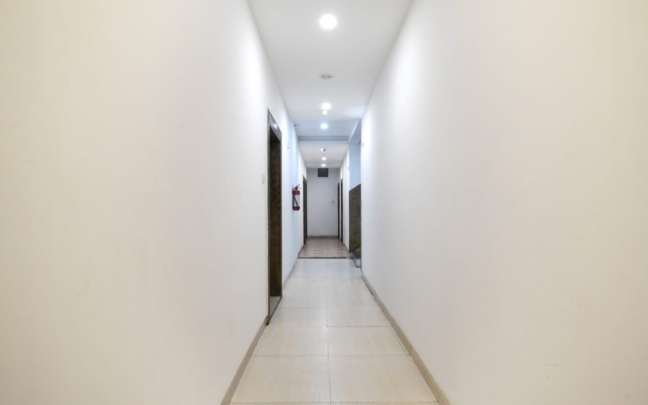 cheapest hotel with AC in indore